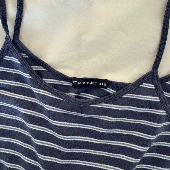 Brandy Melville Tank Top - Picture 2 of 2
